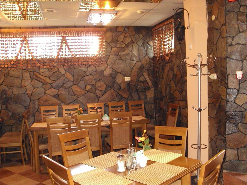 Makovytsya Hotel Yaremche Exterior photo