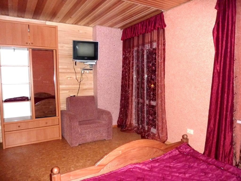 Makovytsya Hotel Yaremche Room photo